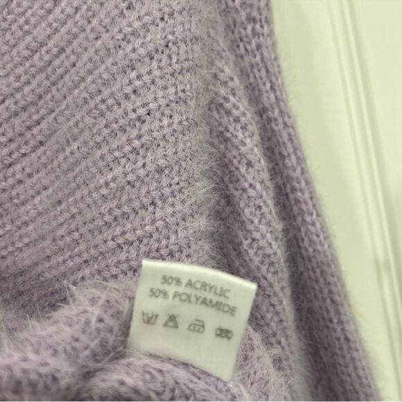 Azalea Wang Lavender Pullover Cropped Front Twist
Sweater(Size Medium) - Picture 8 of 8
